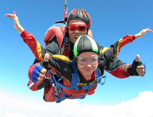 Tandem Parachuting